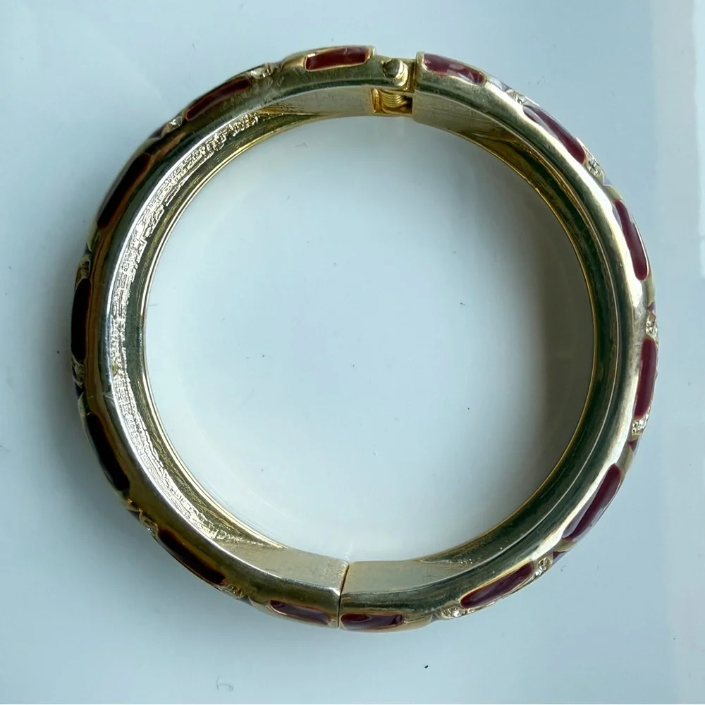 Vintage Red Enamel Gold Tone Hinged Bangle Bracelet Rhinestone Crystal Statement